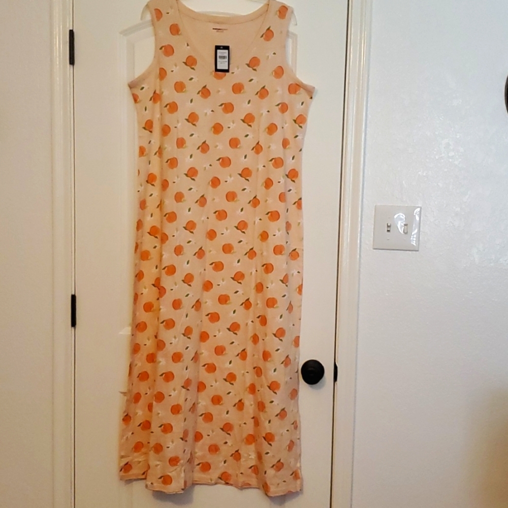 🍊Avenue Peachy Print Gown